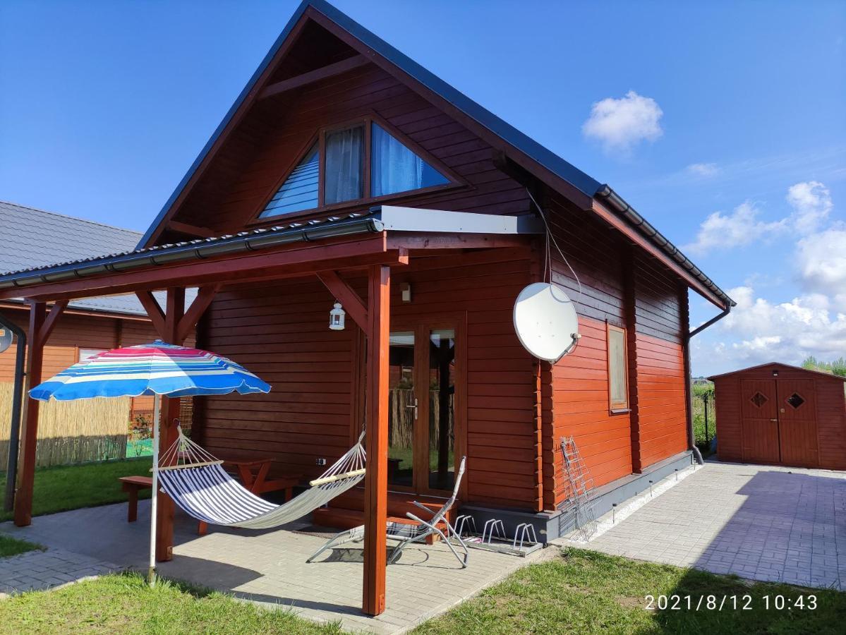 Przytulny Domek Ujście-Darłowskie Esterno foto